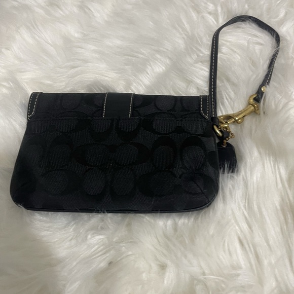 COACH WRISTLET SIGNATURE! VINTAGE - Picture 4 of 4